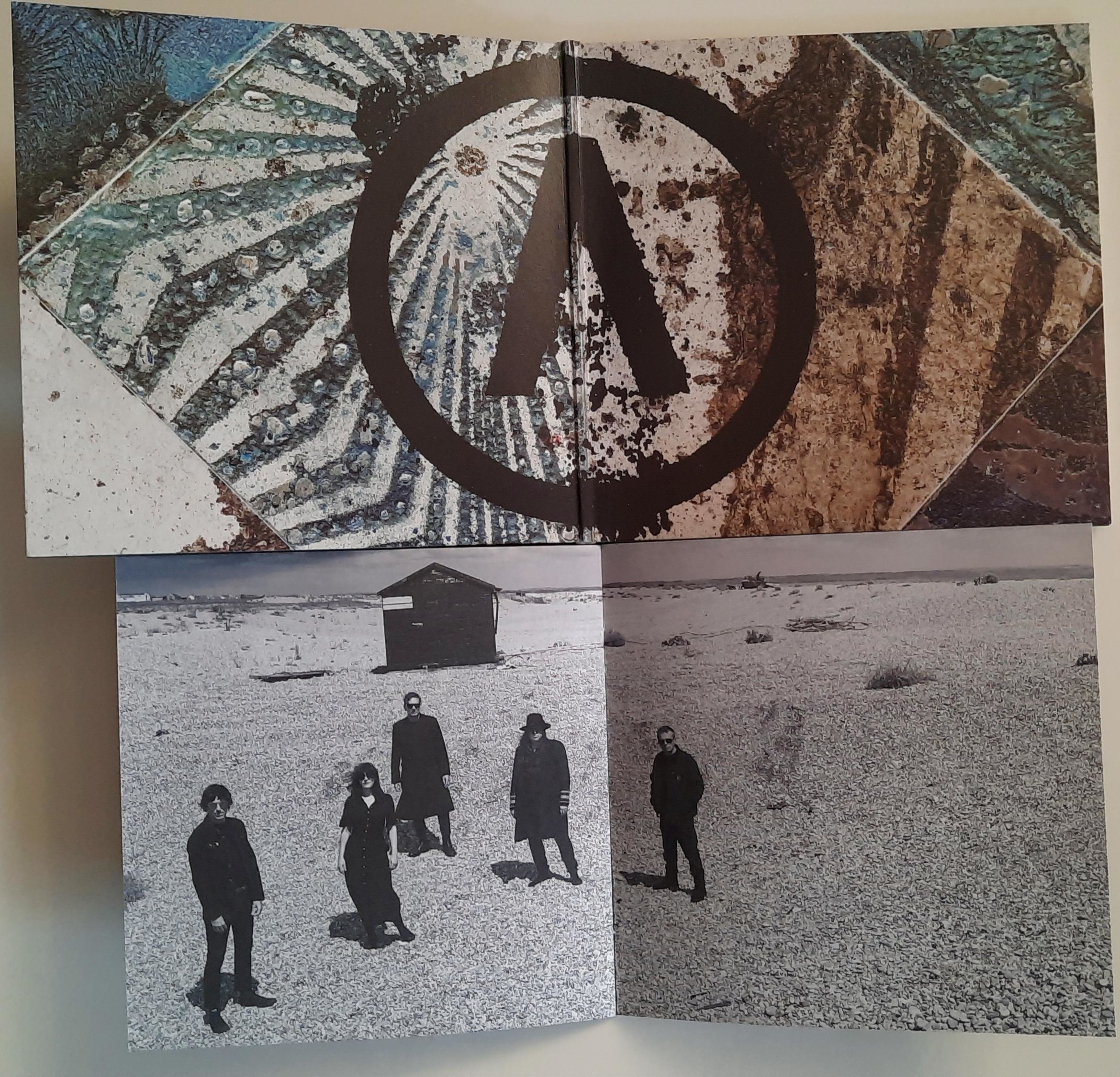 „Glass Minds” – Archive