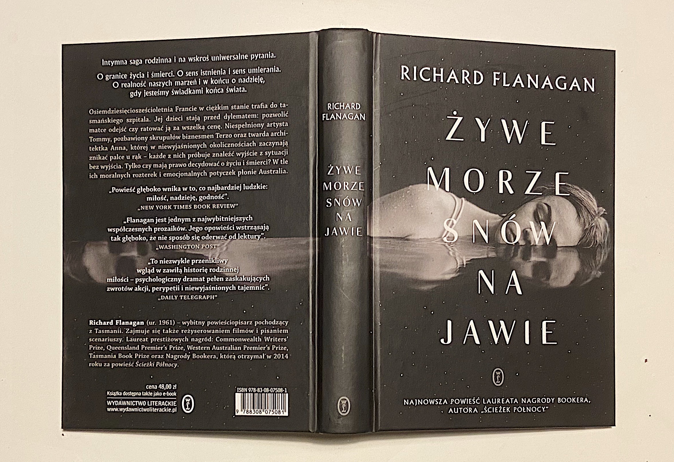 „Żywe morze snów na jawie” – Richard Flanagan