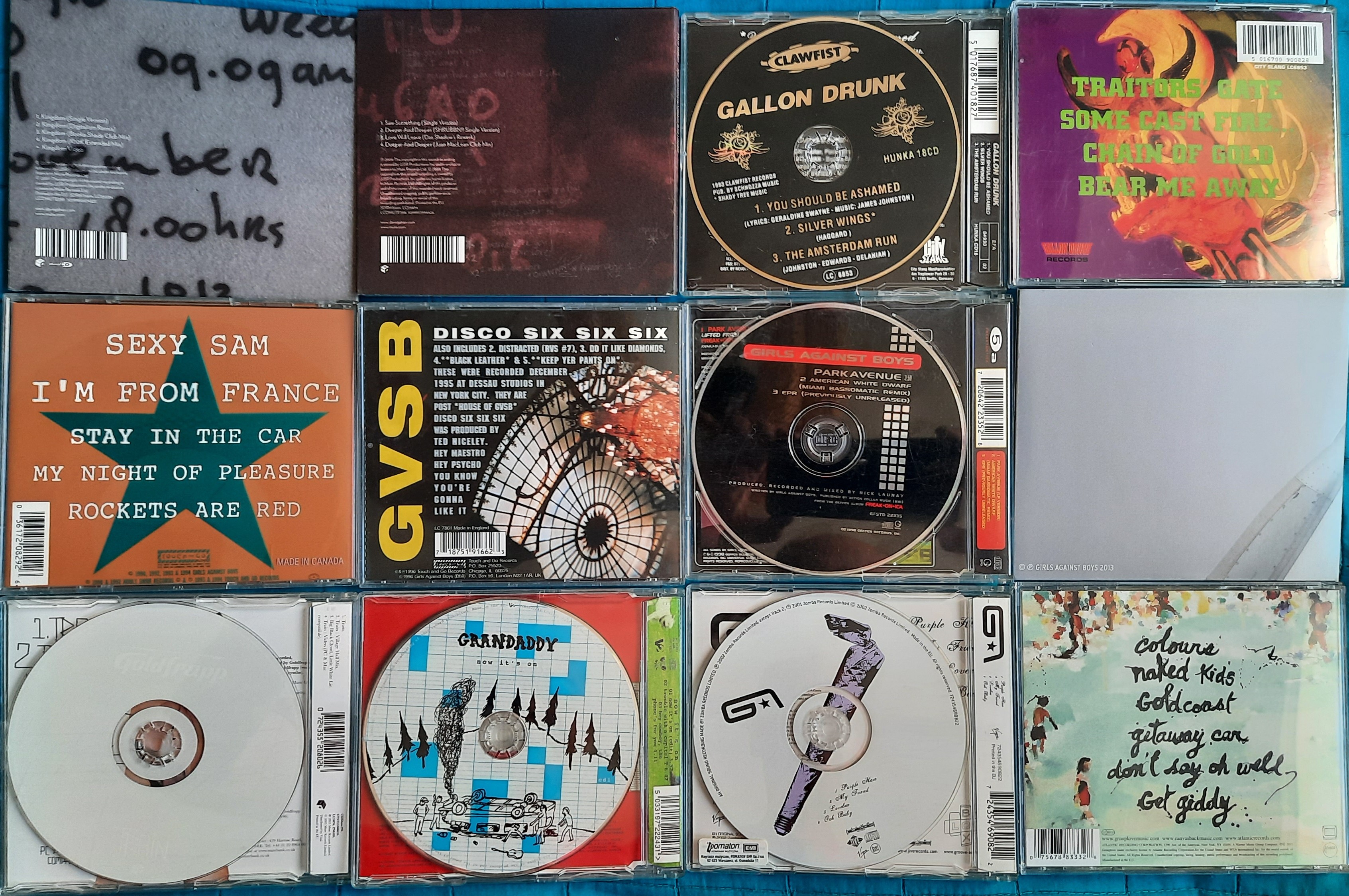 Single CD na literę G